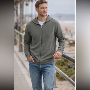 NWT Vuori Performance Waffle Zip Up Hooded Jacket In Dusty Pine Size XL